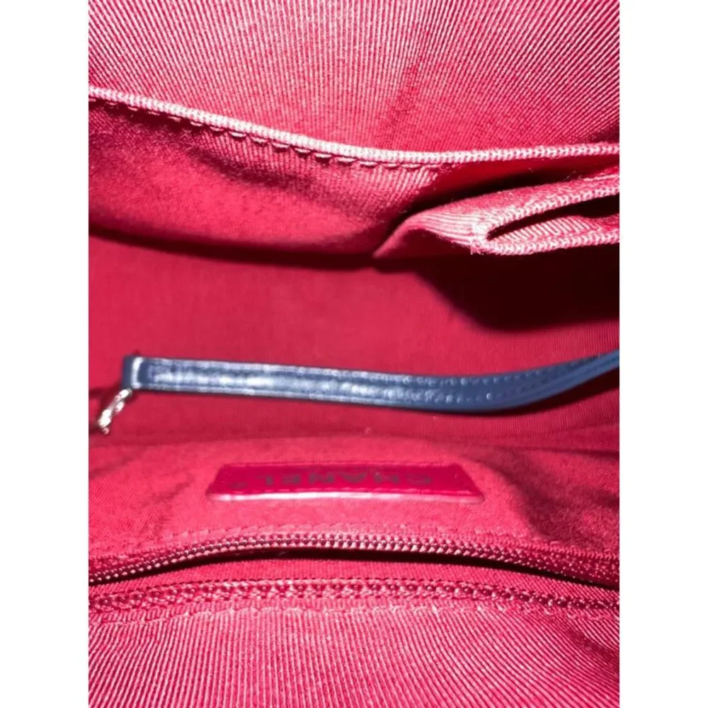 Chanel Women Pre-Loved Bag Very Good Condition - Picture 5 of 9